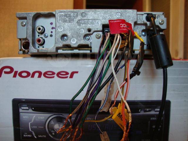 USB автомагнитола Pioneer DEH-5000UB