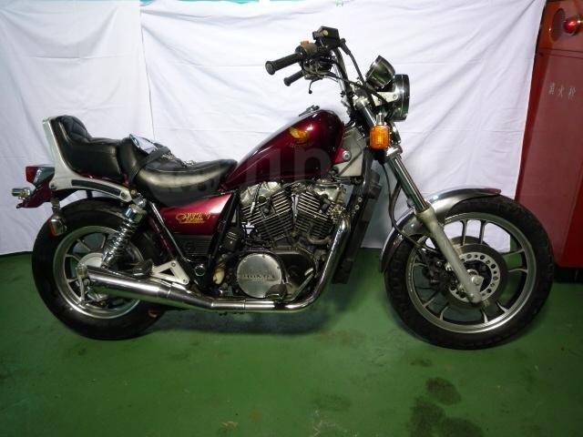 Suzuki Shadow nv400