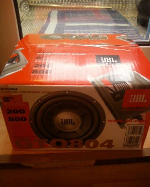 Jbl gto 1002d короб