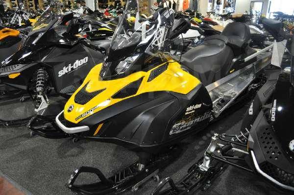 BRP Ski-Doo Skandic WT 600. ,  ,   