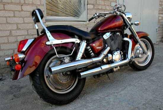 Honda Shadow 1100 Classic