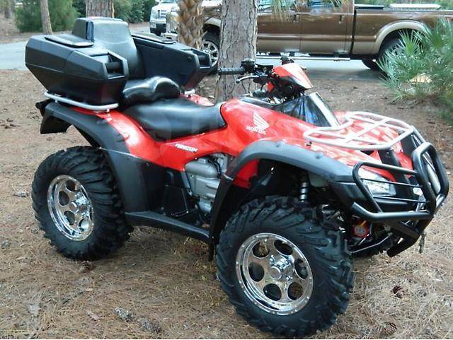 Honda TRX 680. ,  \,   