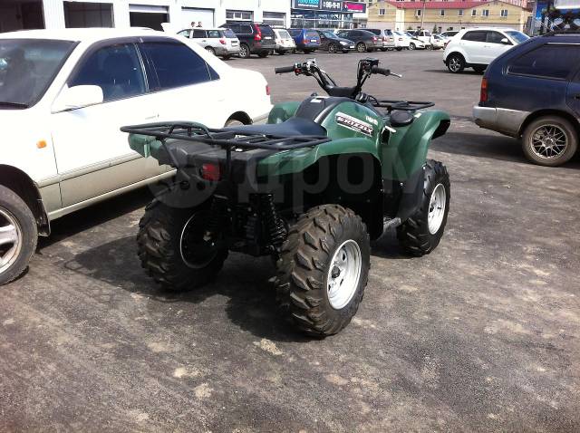 Yamaha Grizzly 700. ,  \,   