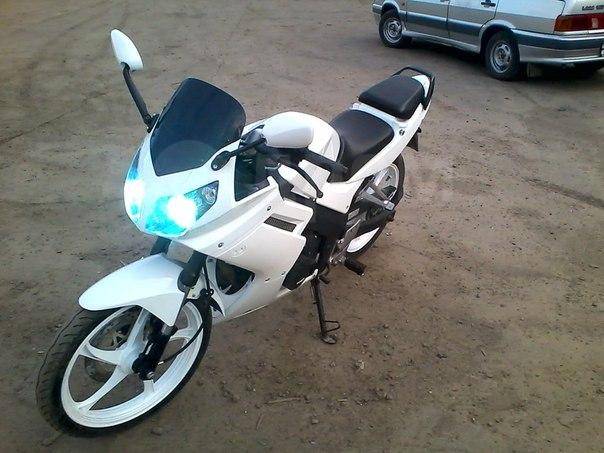 Мотоцикл скайвей 200