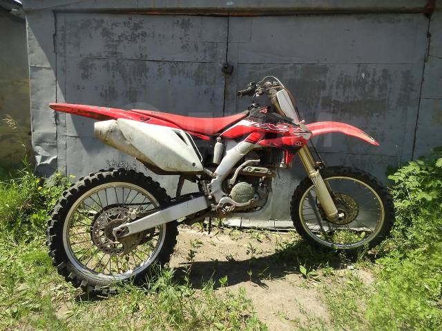 Honda CRF 250R. ,  \,   