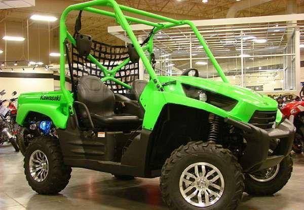 Kawasaki Teryx. ,  \,   