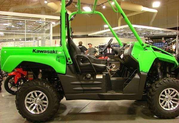 Kawasaki Teryx. ,  \,   