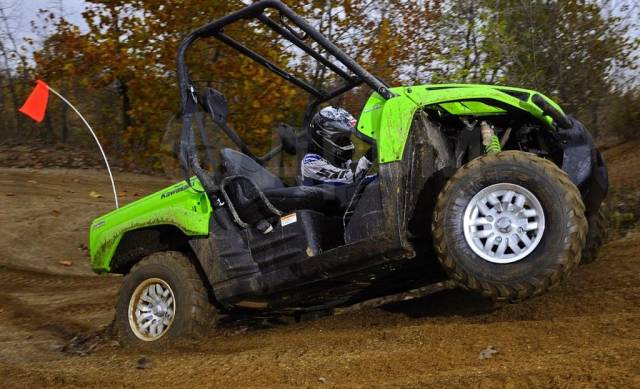 Kawasaki Teryx. ,  \,   