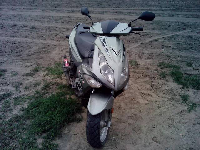 Racer Uragan. 80. ., , ,   