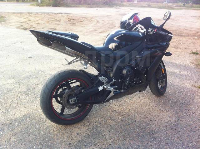 Yamaha R1. 1 000. ., , ,   