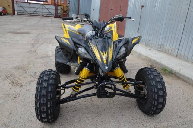 Спортивный квадроцикл Yamaha yfz450r