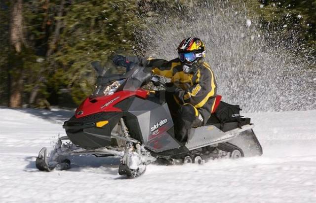 BRP Ski-Doo GSX. ,  ,   