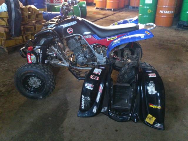 Yamaha Raptor 660. ,  \,   