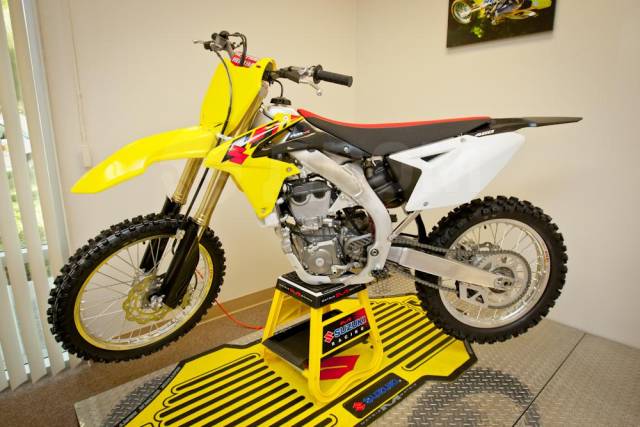 Suzuki RM-Z 250. 250. ., , ,   