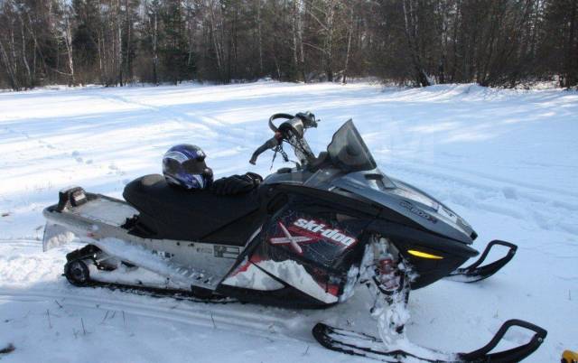 BRP Ski Doo Summit Sport