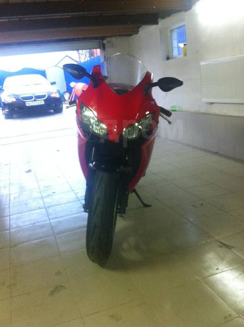 Honda CBR. 1 000. ., ,  ,   