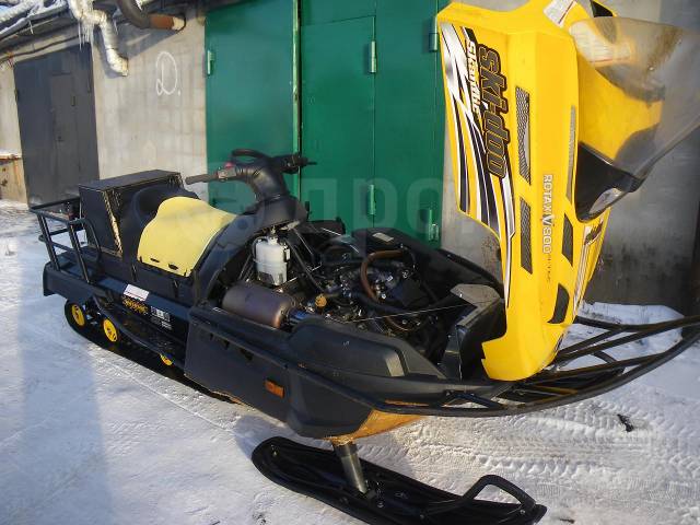 BRP Ski-Doo Skandic SWT 800. ,  ,   