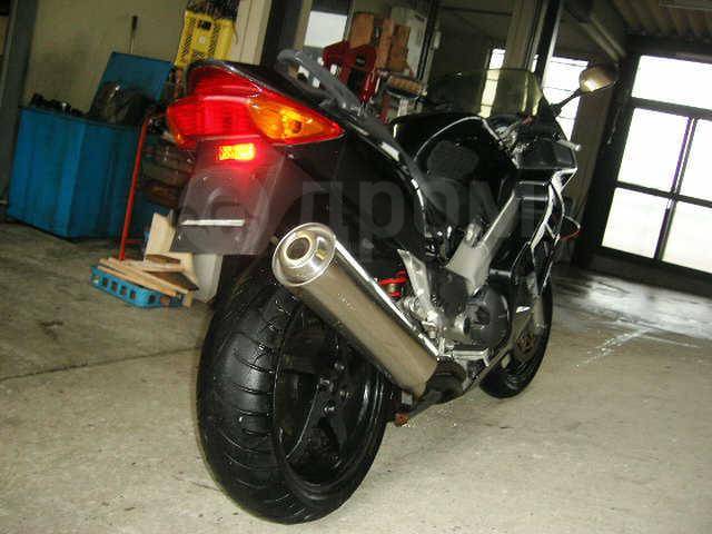 Honda VFR 800. 800. ., , ,  .     