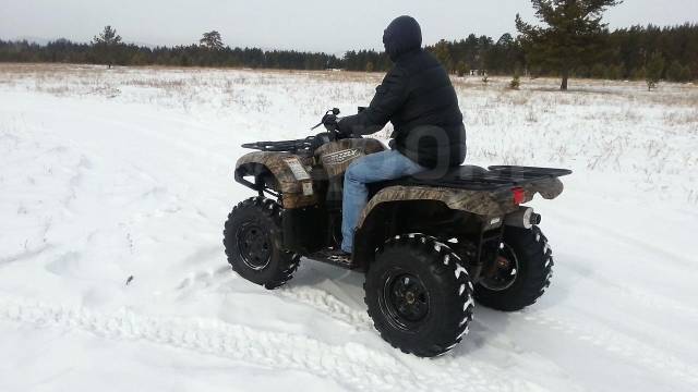 Yamaha Grizzly 660. ,  \,   