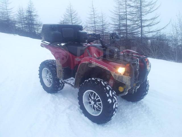 Yamaha Grizzly 700. ,  \,   