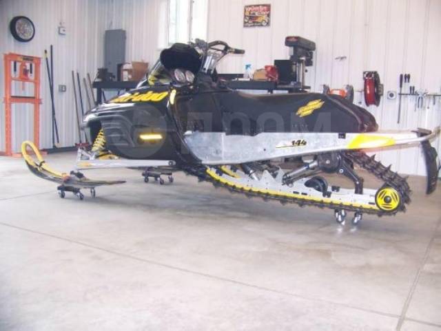 BRP Ski-Doo Summit Sport 800. ,  ,   