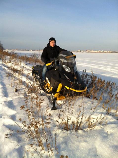 BRP Ski-Doo Renegade Backcountry X 800 E-TEC.  ,   