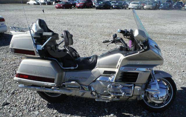 Honda Goldwing 1500 без кофра