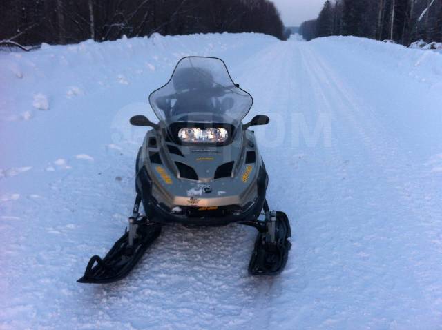 BRP Ski-Doo Expedition 1000. ,  ,   