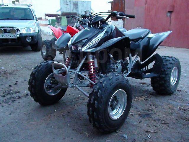 Honda TRX 450. ,  \,   