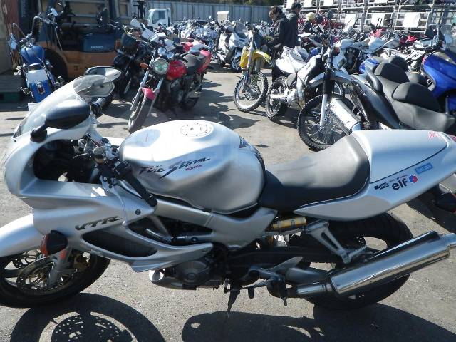 Honda VTR 1000. 1 000. ., , ,   