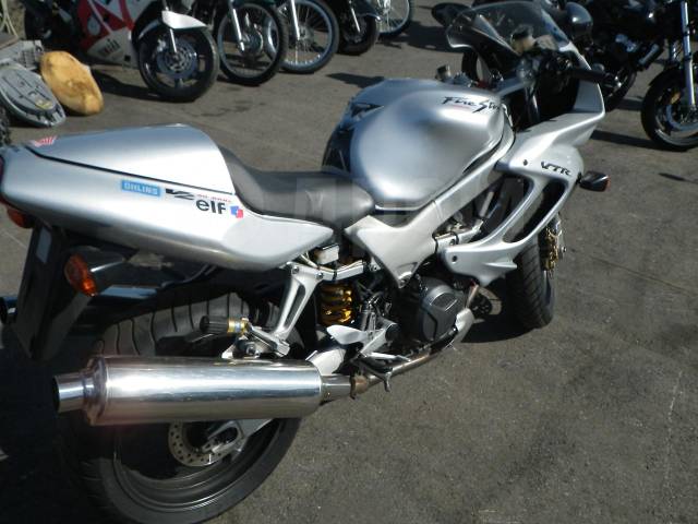 Honda VTR 1000. 1 000. ., , ,   