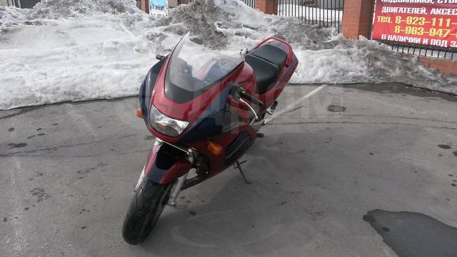 Suzuki RF 900R. 900. ., , ,   