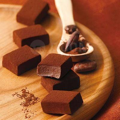 Royce Nama Chocolate