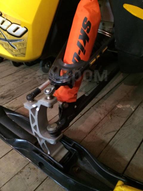 BRP Ski-Doo MXZ. ,  ,   