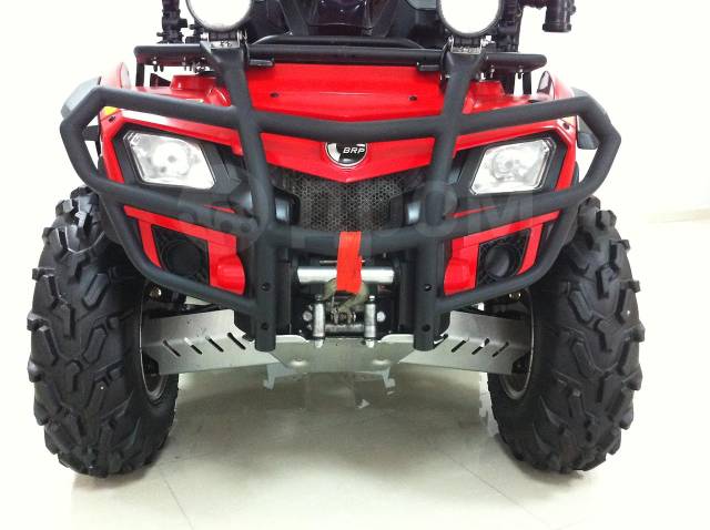 BRP Can-Am Outlander 400. ,  \,   