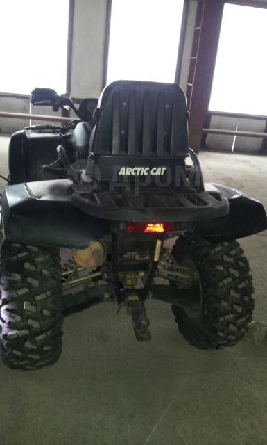 Arctic Cat 700. ,  \,   