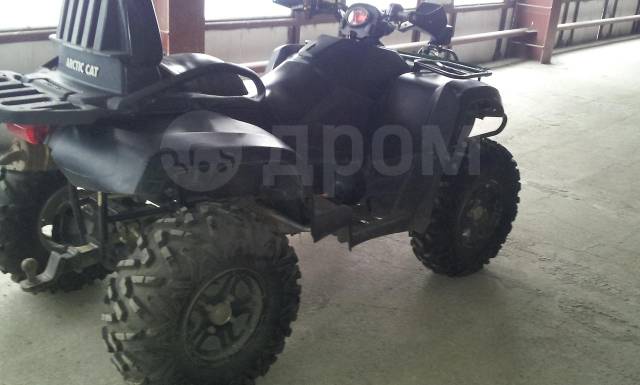 Arctic Cat 700. ,  \,   