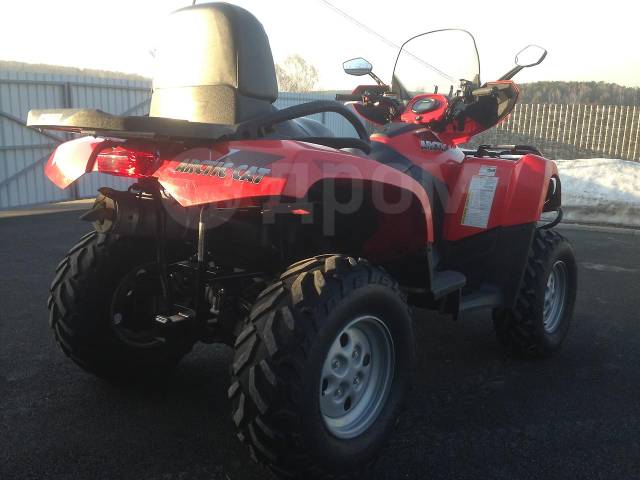 Arctic Cat 700. ,  \,   