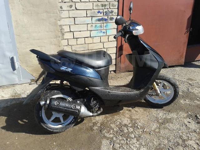 Inch up sport. Suzuki ZZ inch up Sport 50. Скутер Сузуки ZZ 50 кубов. Скутер Suzuki ZZ inch up Sport. Suzuki ZZ inch up Sport 2000.