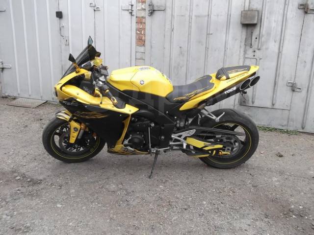 Yamaha R1. 1 000. ., , ,   