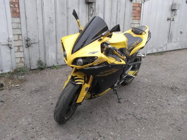 Yamaha R1. 1 000. ., , ,   