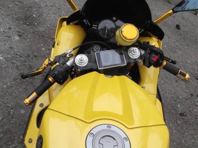 Yamaha R1. 1 000. ., , ,   