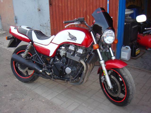 Honda CB 750 ветровик