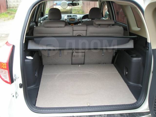 Багажник рав 4 фото Купить Шторка багажника Toyota RAV4 30 (РАВ4 2005- ), Vanguard Новая во Владивос
