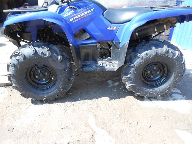 Yamaha Grizzly 700. ,  \,   