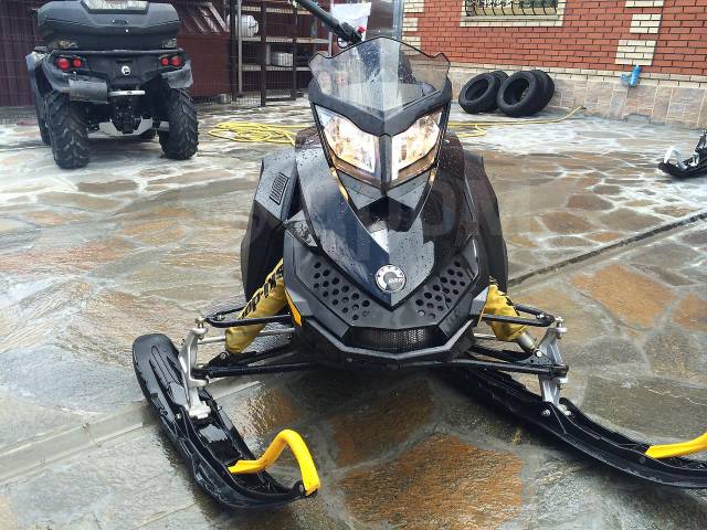 BRP Ski-Doo Renegade. ,  ,   