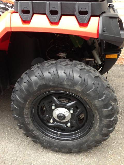 Polaris Sportsman X2 550. ,  \,   