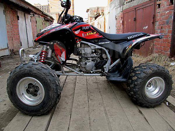 Honda TRX 450. ,  \,   