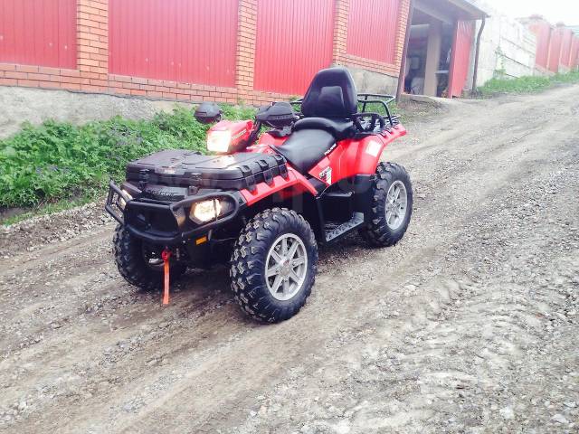 Polaris Sportsman Touring 550. ,  \,   