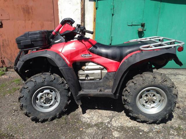 Honda TRX 680. ,  \,   